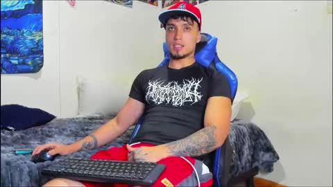   online show from October 4, 1:43 am