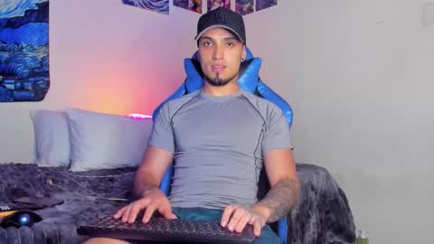   online show from December 2, 2:14 am