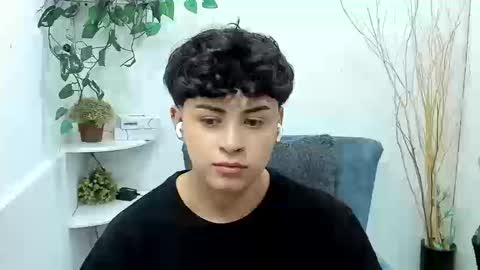 Sam online show from March 16, 3:05 pm