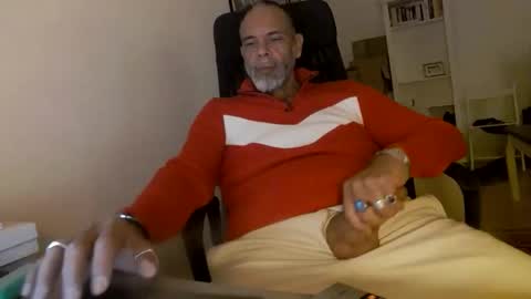 Sam online show from January 18, 4:42 pm