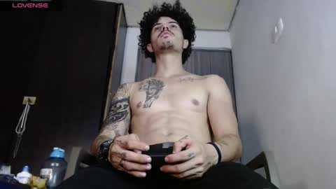 sammy model independiente online show from May 30, 2:33 am