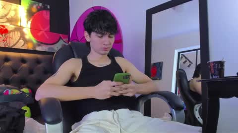 santi online show from January 23, 3:22 pm