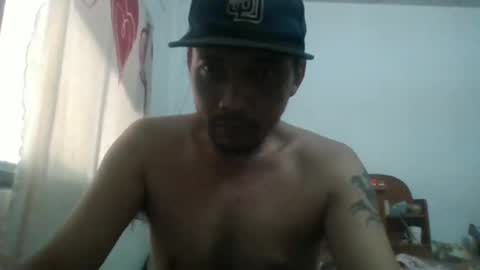 santichai561323 online show from February 7, 5:36 am