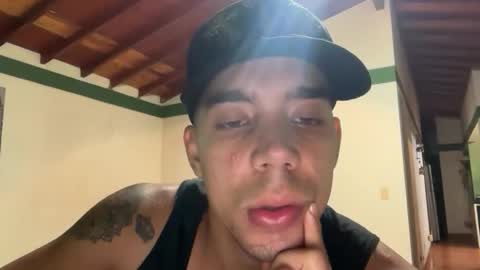 santoxxxkinney online show from January 13, 2:27 am