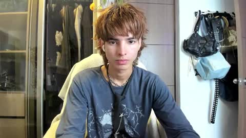 Snapshot of santy_kitty chatting on January 25, 1:10 am kitty online show from January 25, 1:10 am