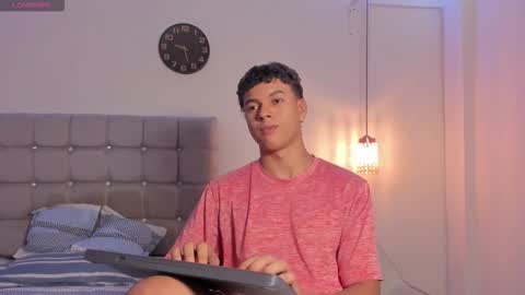 santy_stump online show from October 27, 9:50 pm