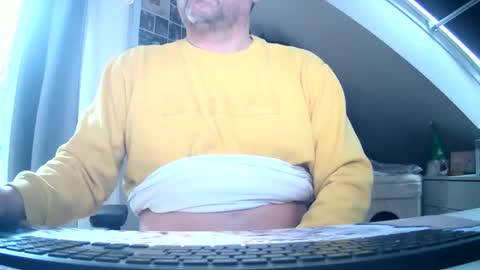 saschaalesi1976 online show from February 15, 2:22 pm