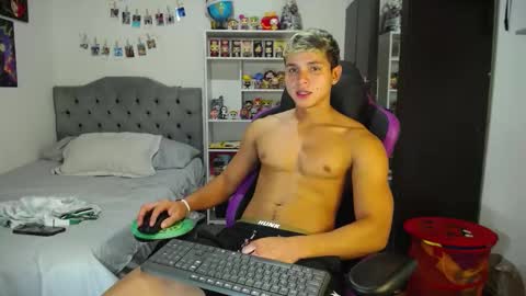 Saulo online show from September 8, 11:59 pm