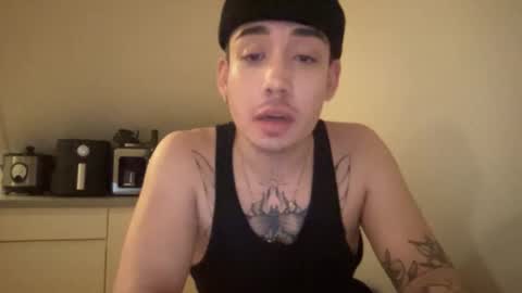 scandinasianboy online show from March 25, 11:42 pm