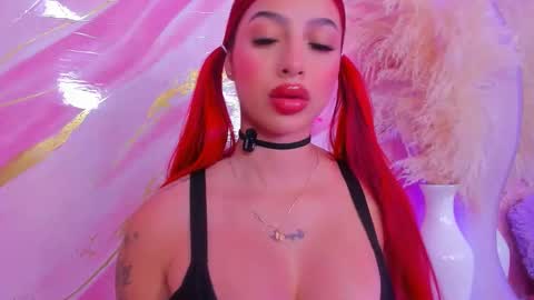 S C A R L E E T T  online show from March 12, 10:17 pm