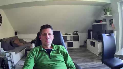 Dildomen online show from November 4, 2:40 pm