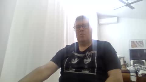Scoobs online show from June 11, 2:22 am
