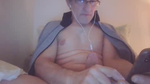 scotchwhieskie online show from February 20, 11:43 pm