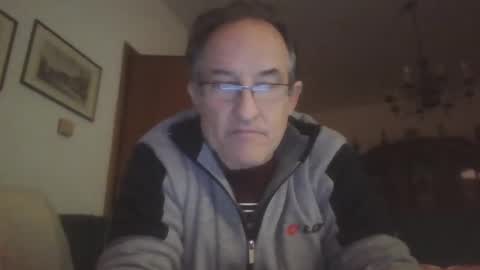 scotchwhieskie online show from January 12, 10:43 pm