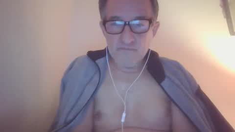 scotchwhieskie online show from January 4, 11:48 pm