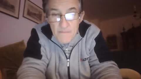 scotchwhieskie online show from January 18, 10:45 pm