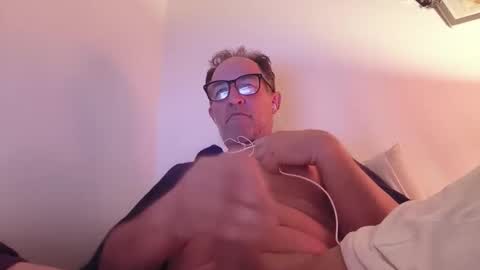 scotchwhieskie online show from April 16, 12:32 am