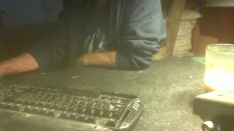 scotsman_62 online show from December 4, 2:40 am