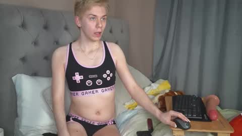 danny online show from April 16, 9:39 pm