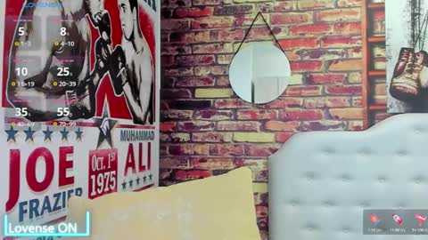 Snapshot of scotty_music chatting on September 22, 11:59 pm Ricardo online show from September 22, 11:59 pm