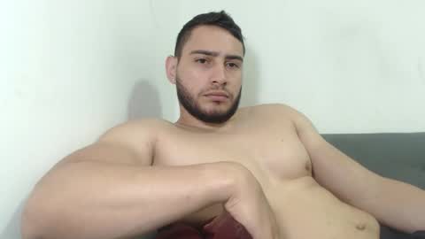 seank_noszka online show from November 29, 7:16 pm