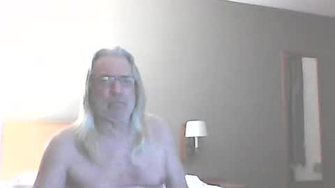 seantheflyer online show from February 5, 1:04 am