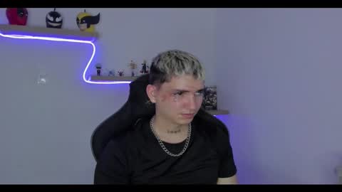 Sebastin online show from November 8, 4:59 am