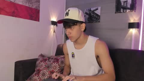 sebas_pretty7 online show from November 13, 12:54 pm