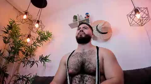 Instagram jeanpaulfit  online show from July 17, 10:27 pm