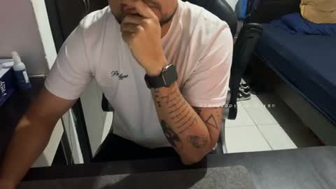 sebaz044 online show from October 13, 4:51 am