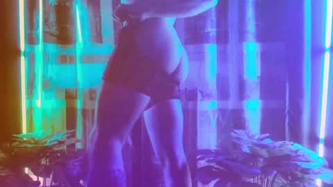 Snapshot of secret_sir chatting on January 12, 11:26 pm Dean Carter online show from January 12, 11:26 pm