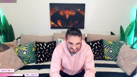 Snapshot of secret_sir chatting on December 10, 11:10 pm Dean Carter online show from December 10, 11:10 pm