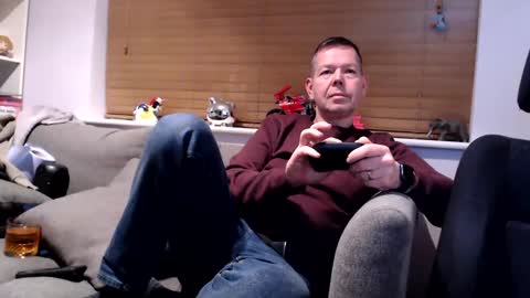 BJ online show from February 15, 10:22 pm