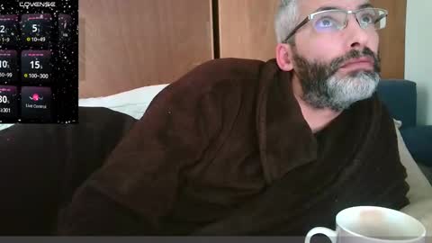 seewolf1000 online show from December 25, 8:51 am