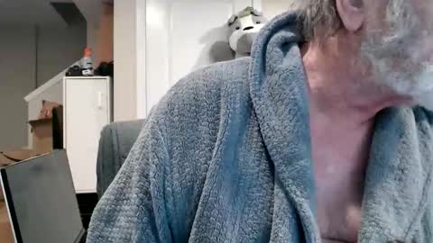 selkie2s online show from February 15, 5:21 pm