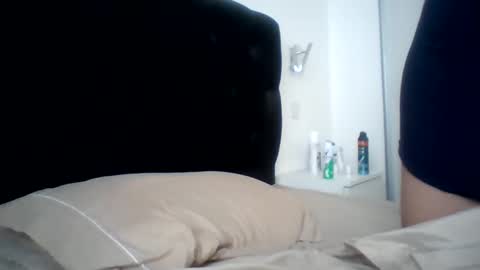 sementalpajero online show from November 22, 12:05 pm