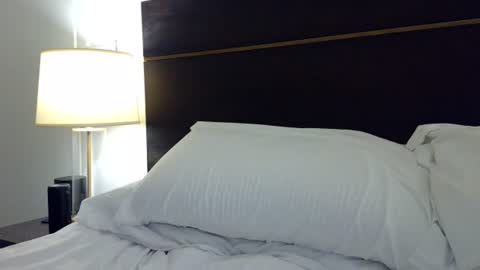 Cam online show from August 4, 12:27 am