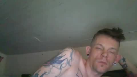 SevenIncheZ online show from January 5, 5:20 pm