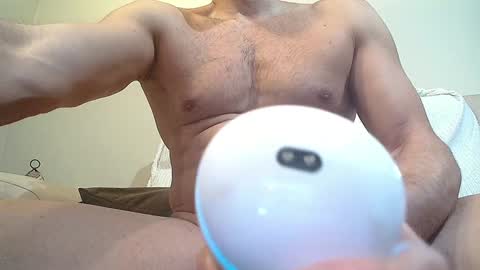 Snapshot of sex_machine_19 chatting on January 6, 11:51 am SEX MACHINE 19 online show from January 6, 11:51 am