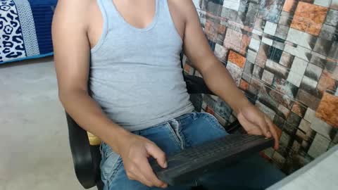 arnold online show from March 28, 3:34 pm