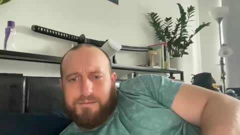 sexxfreak21 online show from December 17, 7:37 pm