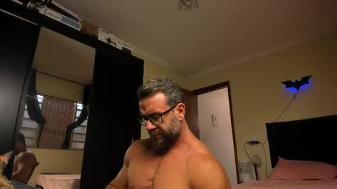 chris online show from December 18, 7:21 pm