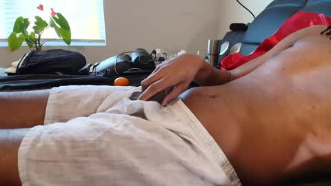 sexyhornyman1993 online show from February 14, 3:36 pm