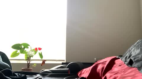sexyhornyman1993 online show from June 2, 5:58 pm