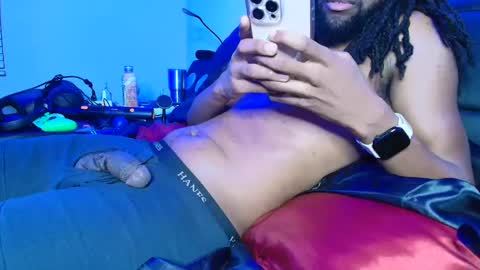 sexyhornyman1993 online show from February 21, 7:33 am