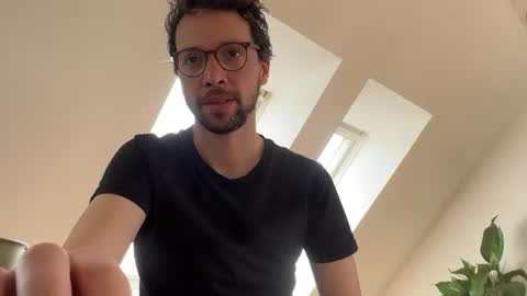 sexyleo8282 online show from May 24, 8:42 am