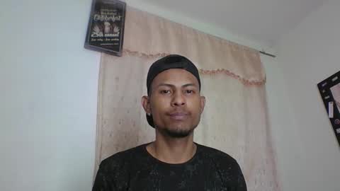 Sexy leon online show from November 6, 10:35 pm