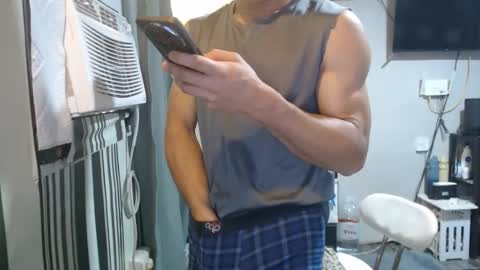 sexystrongcum online show from February 13, 5:35 am