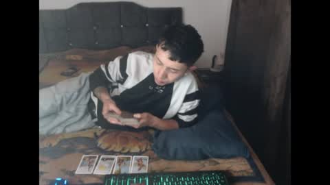 james online show from July 10, 9:02 am