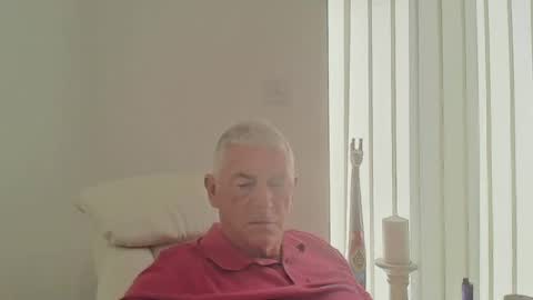 she52 online show from August 3, 7:18 am